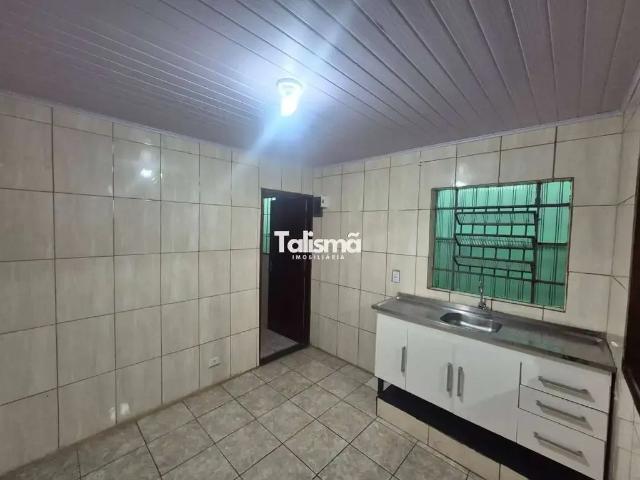 Casa / Sobrado para Locação em Taboão da Serra/SP Parque Pinheiros 2 Quartos