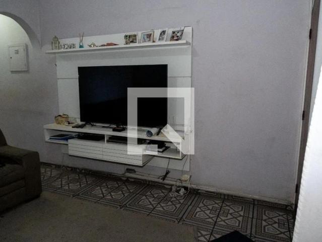 Casa / Sobrado para Locação em Taboão da Serra/SP Parque Pinheiros 3 Quartos