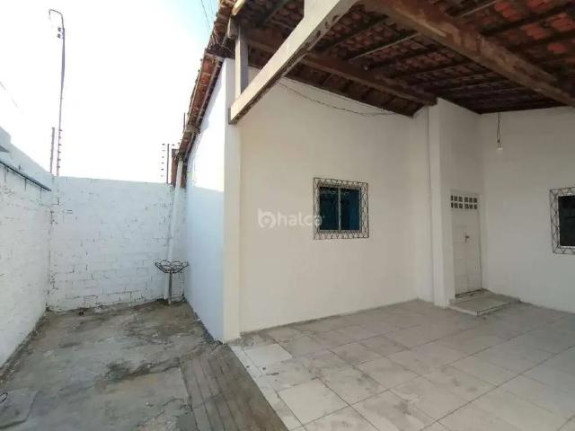 Casa / Sobrado para Locação em Teresina/PI Vale Quem Tem 3 Quartos