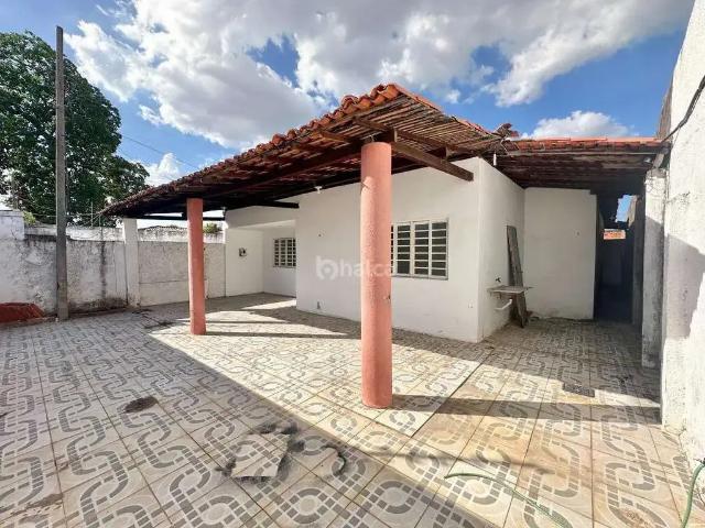 Casa / Sobrado para Locação em Teresina/PI Vermelha 3 Quartos