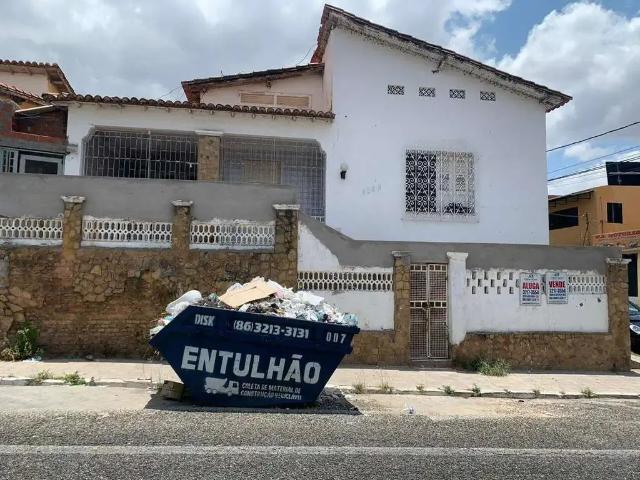 Casa / Sobrado para Locação em Teresina/PI Centro 3 Quartos