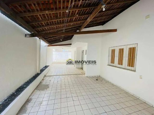 Casa / Sobrado para Locação em Teresina/PI Horto 3 Quartos