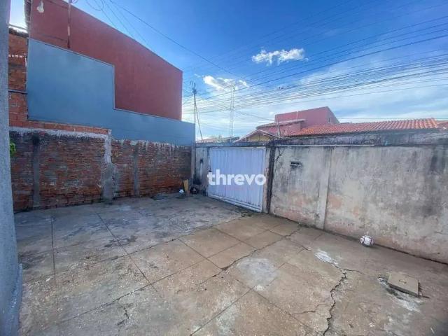Casa / Sobrado para Locação em Teresina/PI Mocambinho 2 Quartos