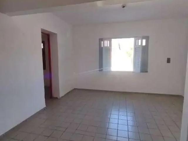 Casa / Sobrado para Locação em Teresina/PI Porenquanto 4 Quartos