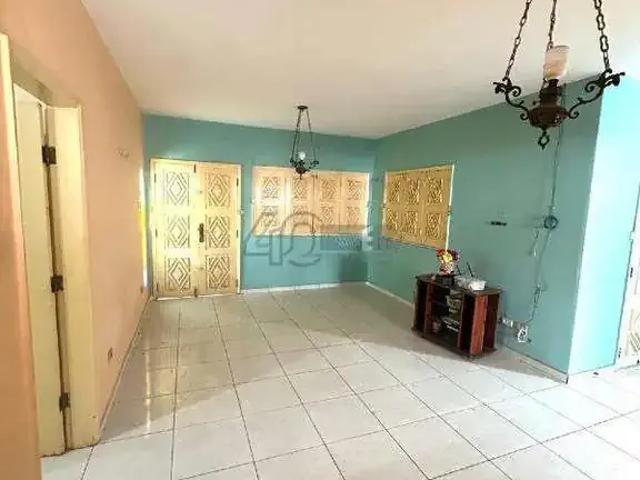 Casa / Sobrado para Locação em Teresina/PI São Cristóvão 5 Quartos