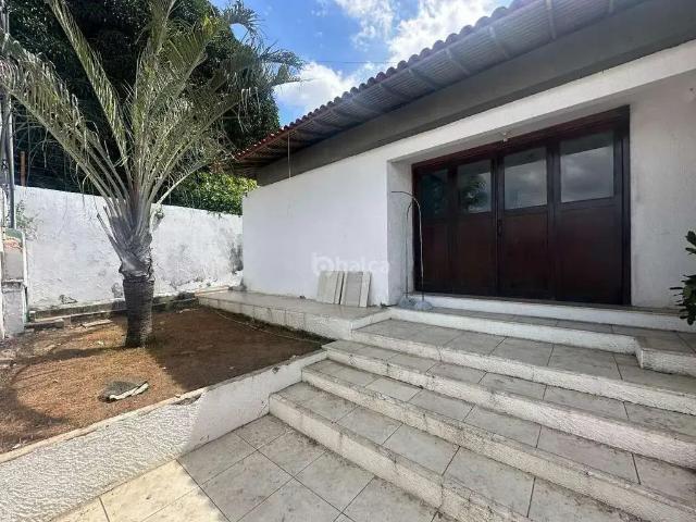 Casa / Sobrado para Locação em Teresina/PI São João 3 Quartos