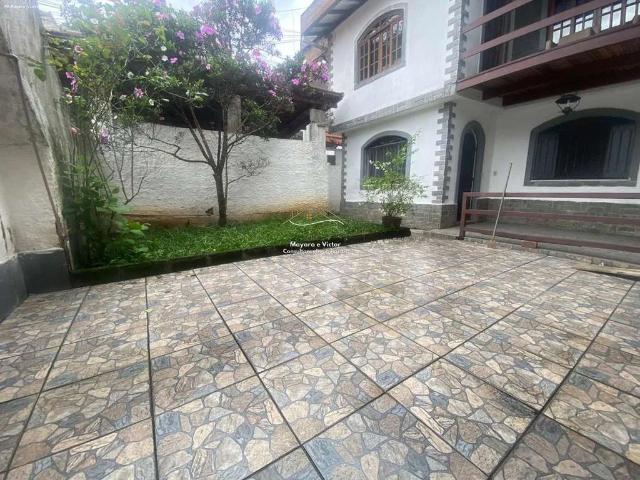 Casa / Sobrado para Locação em Teresópolis/RJ Vale do Paraíso 2 Quartos