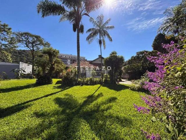 Casa / Sobrado para Locação em Teresópolis/RJ Várzea 2 Quartos