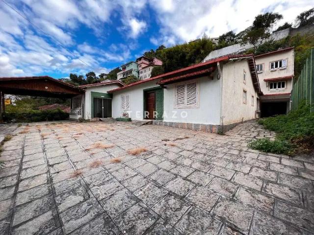 Casa / Sobrado para Locação em Teresópolis/RJ Vila Muqui 7 Quartos