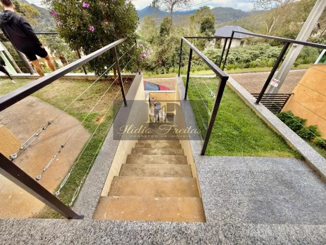 Casa / Sobrado para Locação em Teresópolis/RJ Albuquerque 3 Quartos