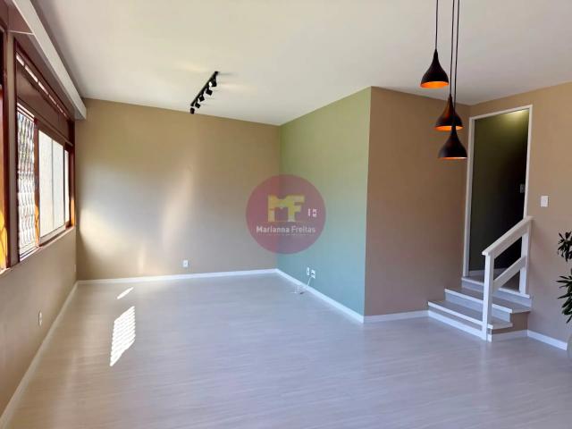 Casa / Sobrado para Locação em Teresópolis/RJ Alto 3 Quartos
