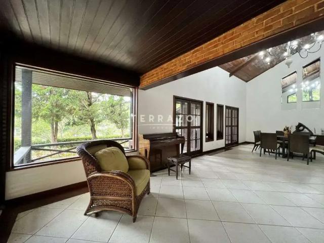 Casa / Sobrado para Locação em Teresópolis/RJ Cascata do Imbuí 5 Quartos