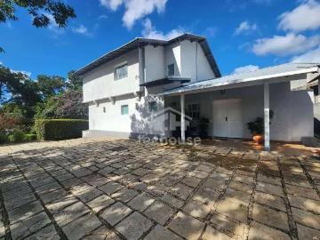 Casa / Sobrado para Locação em Teresópolis/RJ Golfe 4 Quartos