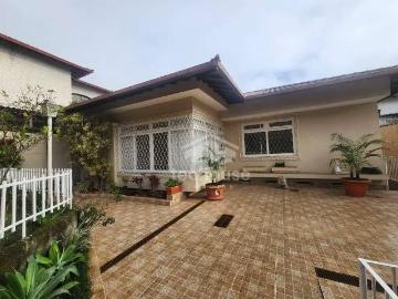 Casa / Sobrado para Locação em Teresópolis/RJ Iucas 3 Quartos