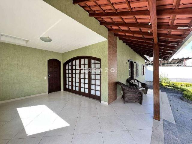 Casa / Sobrado para Locação em Teresópolis/RJ Panorama 4 Quartos