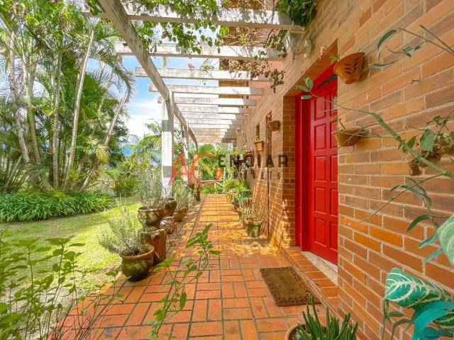 Casa / Sobrado para Locação em Teresópolis/RJ Parque do Imbui 4 Quartos