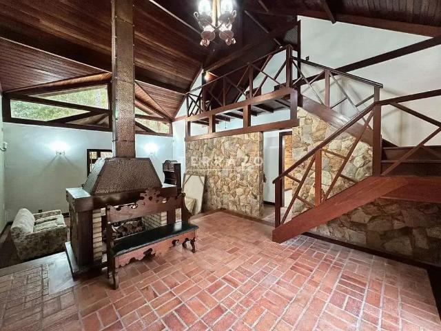 Casa / Sobrado para Locação em Teresópolis/RJ Parque do Ingá 5 Quartos