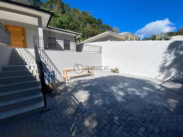 Casa / Sobrado para Locação em Teresópolis/RJ Quebra Frascos 4 Quartos