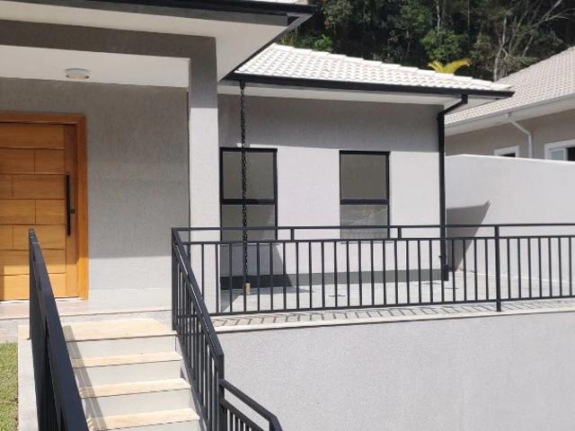 Casa / Sobrado para Locação em Teresópolis/RJ Quebra Frascos