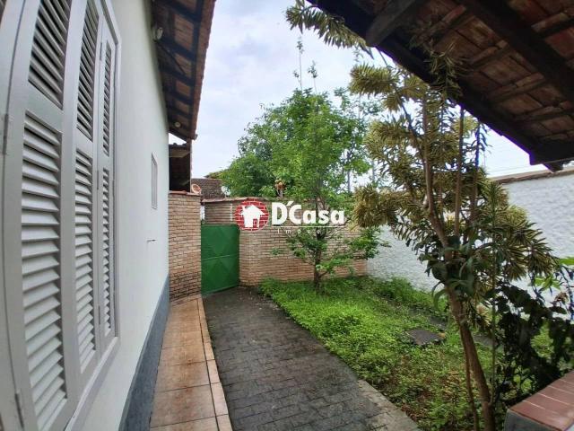 Casa / Sobrado para Locação em Tremembé/SP Centro 2 Quartos