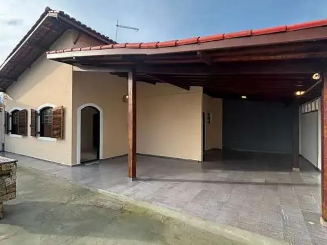 Casa / Sobrado para Locação em Ubatuba/SP Barra da Lagoa 2 Quartos
