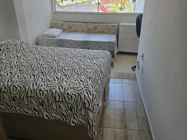 Casa / Sobrado para Locação em Ubatuba/SP Centro 2 Quartos