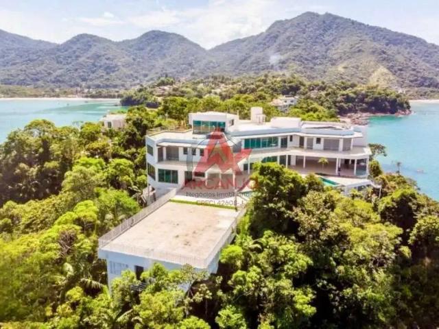 Casa / Sobrado para Locação em Ubatuba/SP Enseada 10 Quartos
