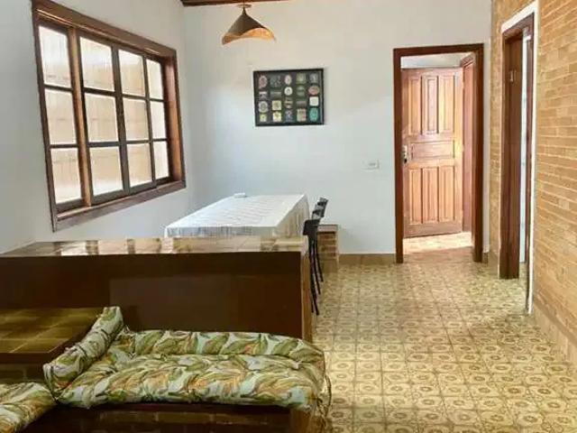 Casa / Sobrado para Locação em Ubatuba/SP Itaguá 3 Quartos