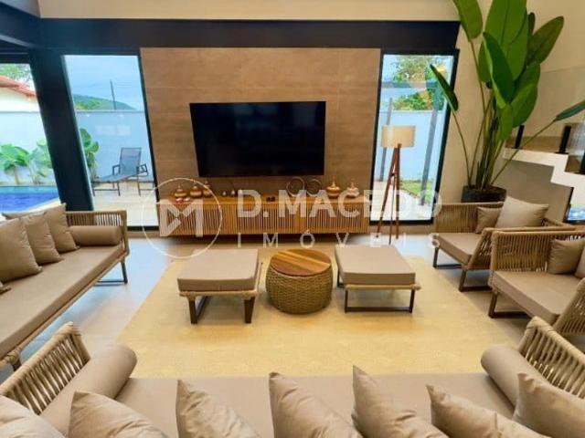 Casa / Sobrado para Locação em Ubatuba/SP Lagoinha 5 Quartos