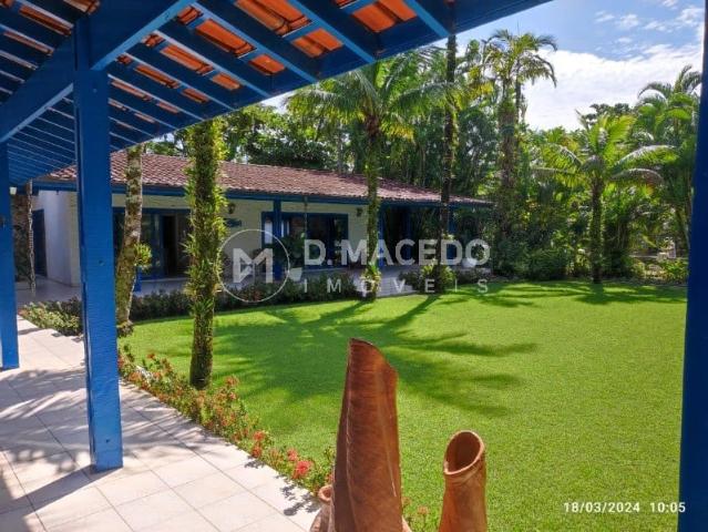 Casa / Sobrado para Locação em Ubatuba/SP Lagoinha 6 Quartos