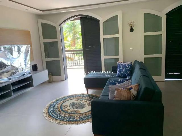 Casa / Sobrado para Locação em Ubatuba/SP Santa Rita 5 Quartos