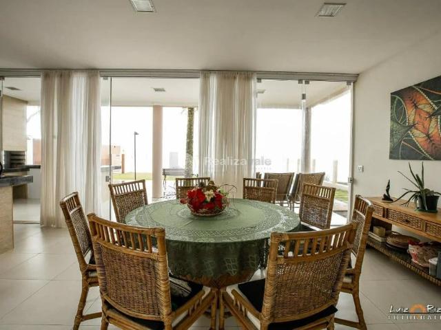 Casa / Sobrado para Locação em Ubatuba/SP Sapé 4 Quartos