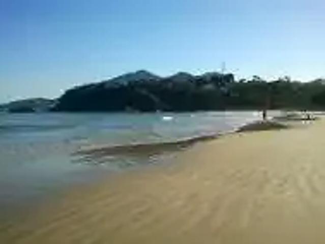Casa / Sobrado para Locação em Ubatuba/SP Tenório 7 Quartos