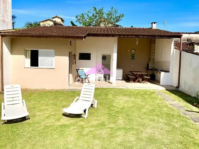 Casa / Sobrado para Locação em Ubatuba/SP Toninhas 2 Quartos