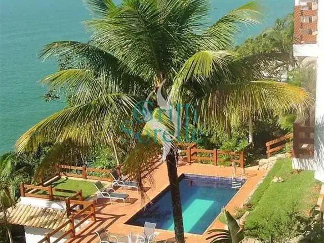 Casa / Sobrado para Locação em Ubatuba/SP Toninhas 4 Quartos