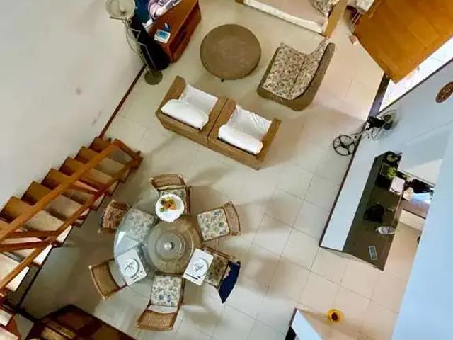 Casa / Sobrado para Locação em Ubatuba/SP Toninhas 4 Quartos