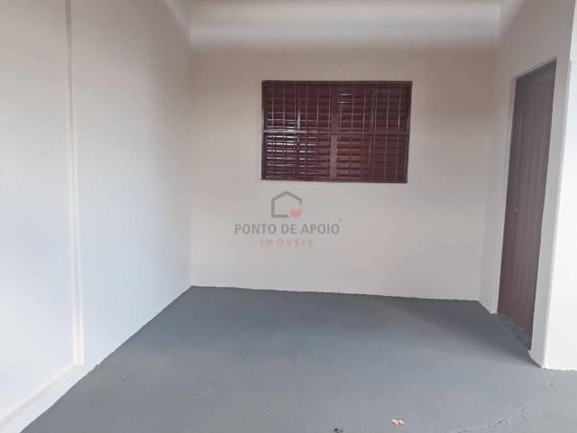 Casa / Sobrado para Locação em Uberaba/MG Olinda 2 Quartos