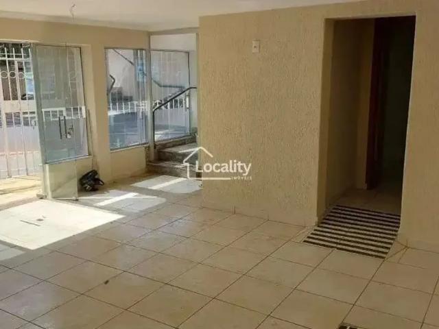 Casa / Sobrado para Locação em Uberaba/MG Centro 5 Quartos