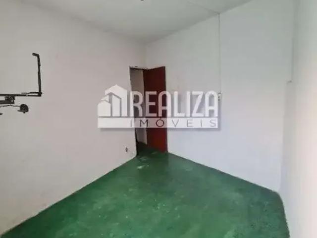 Casa / Sobrado para Locação em Uberaba/MG São Benedito 2 Quartos