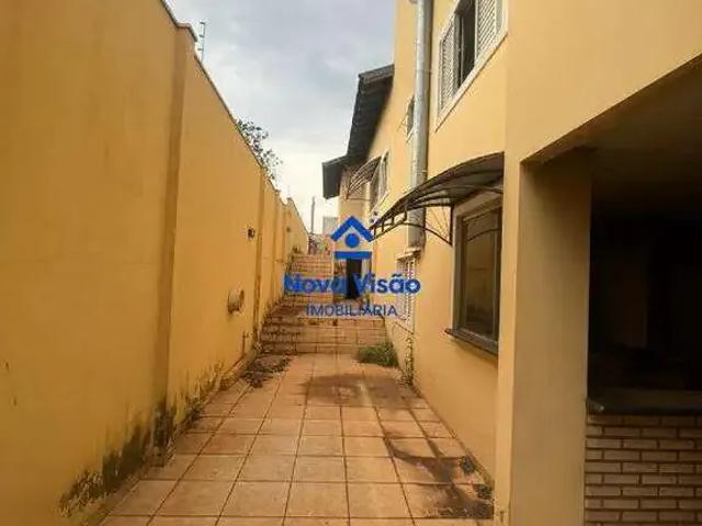 Casa / Sobrado para Locação em Uberaba/MG São Benedito 3 Quartos