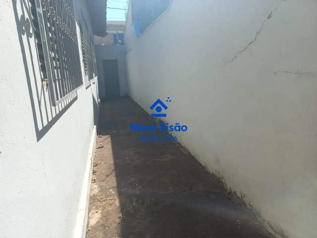 Casa / Sobrado para Locação em Uberaba/MG Vila Alvorada 3 Quartos