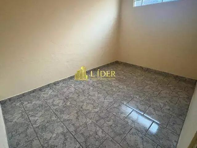 Casa / Sobrado para Locação em Uberlândia/MG Martins 3 Quartos