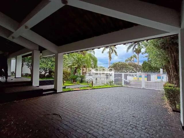 Casa / Sobrado para Locação em Uberlândia/MG Morada da Colina 3 Quartos