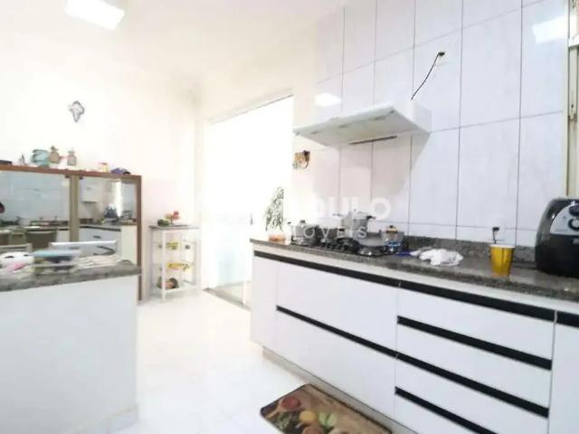 Casa / Sobrado para Locação em Uberlândia/MG Morada da Colina 3 Quartos