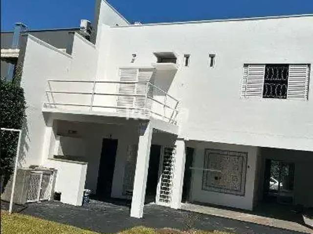 Casa / Sobrado para Locação em Uberlândia/MG Morada da Colina 3 Quartos
