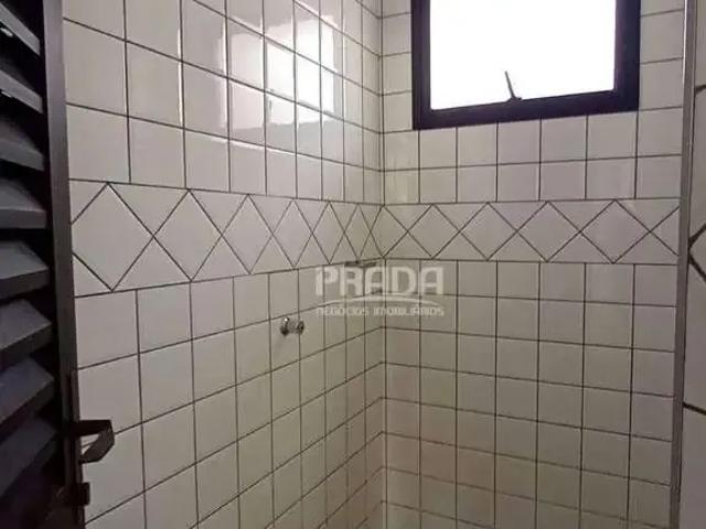 Casa / Sobrado para Locação em Uberlândia/MG Morada da Colina 4 Quartos