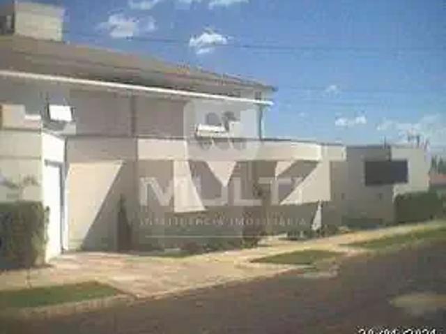 Casa / Sobrado para Locação em Uberlândia/MG Morada da Colina 5 Quartos