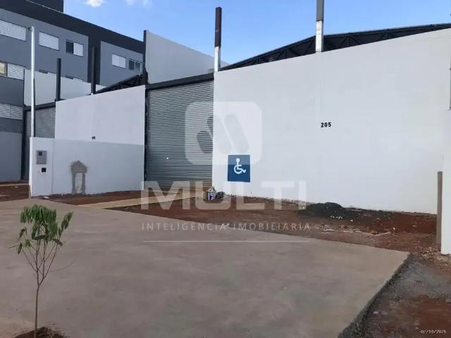Casa / Sobrado para Locação em Uberlândia/MG Novo Mundo 1 Quartos