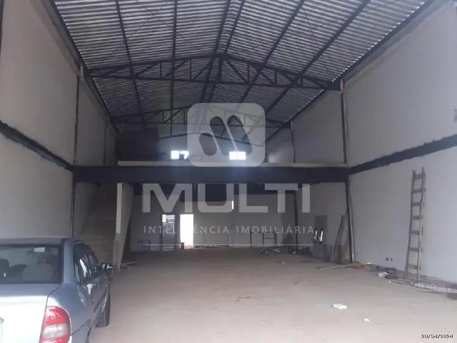 Casa / Sobrado para Locação em Uberlândia/MG Alto Umuarama 1 Quartos