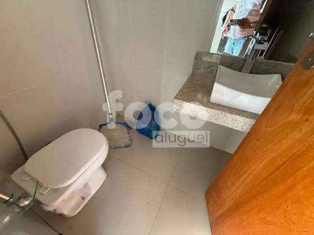 Casa / Sobrado para Locação em Uberlândia/MG Conjunto Segismundo Pereira 3 Quartos
